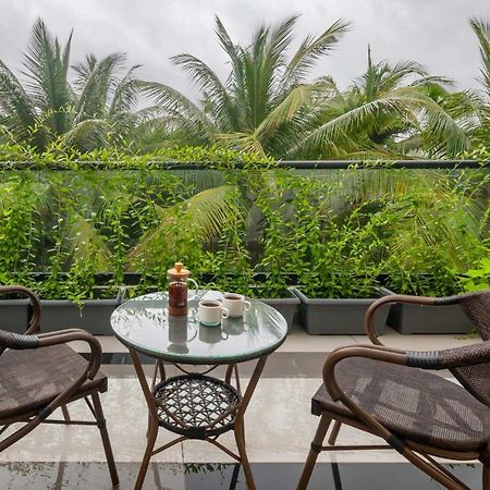 Villa Sereno By Stayvista - An Elegant And Entertaining Retreat Featuring A Swimming Pool, Outdoor Jacuzzi, Modern Interiors, And A Snooker Table 알리바그 외부 사진