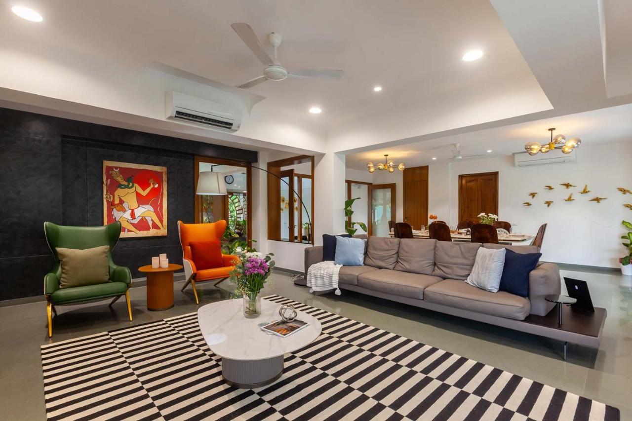 Villa Sereno By Stayvista - An Elegant And Entertaining Retreat Featuring A Swimming Pool, Outdoor Jacuzzi, Modern Interiors, And A Snooker Table 알리바그 외부 사진